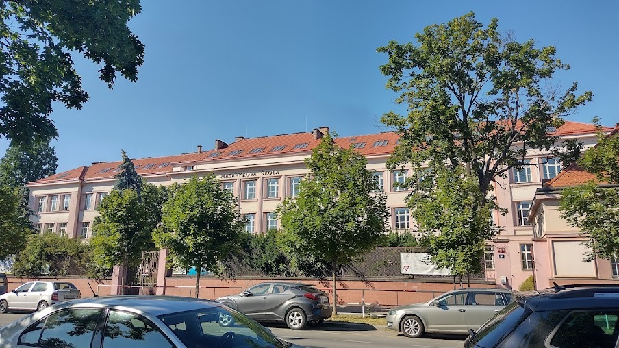 Masarykova škola na Ortenově náměstí