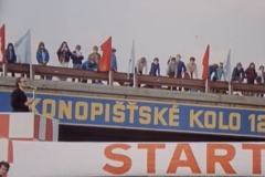 Jáchyme, hoď ho do stroje