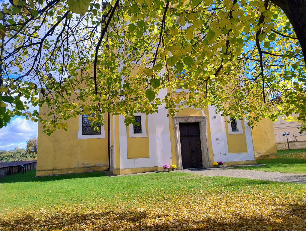 Kostel ve Vinoři