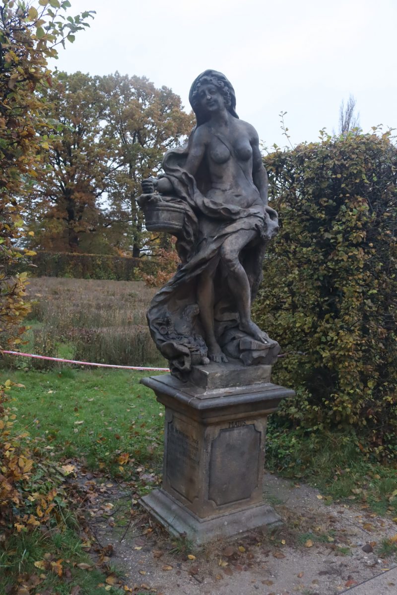 Zámecká zahrada u zámku Lysá nad Labem / Foto: Redakce