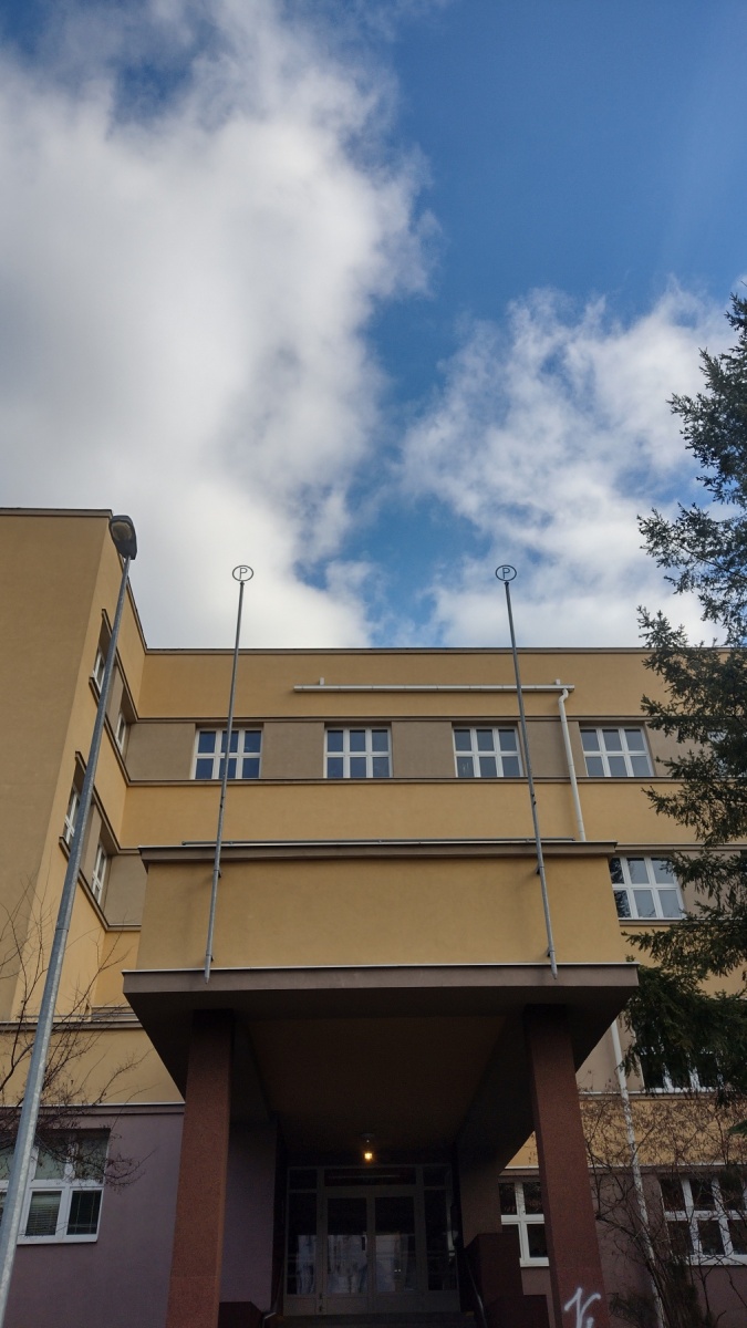 Místo z Ulice - škola