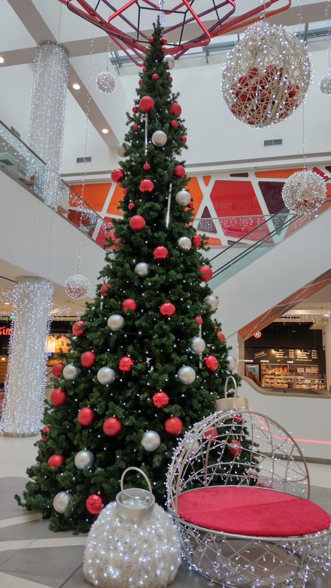 Vánoční strom - OC Fénix