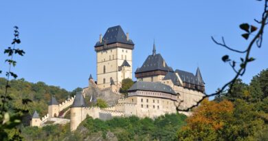 Zdroj: hrad-karlstejn.cz