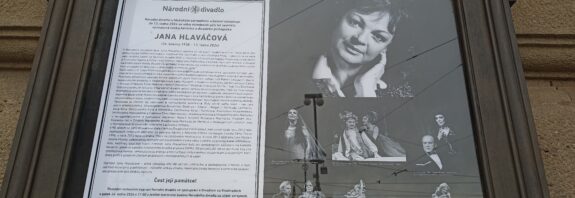 Pohřeb Jany Hlaváčové: Foto: iboleslav.cz