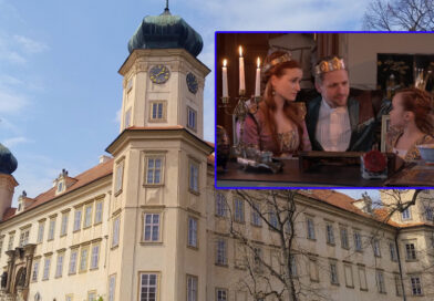 Kde bydlí Klus v pohádce Tajemství staré bambitky? Mezi jedničkou a dvojkou se přestěhoval