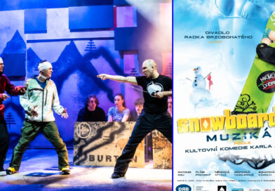 Filmoví Snowboarďáci omládli… Na prknech řádí v Divadle Radka Brzobohatého