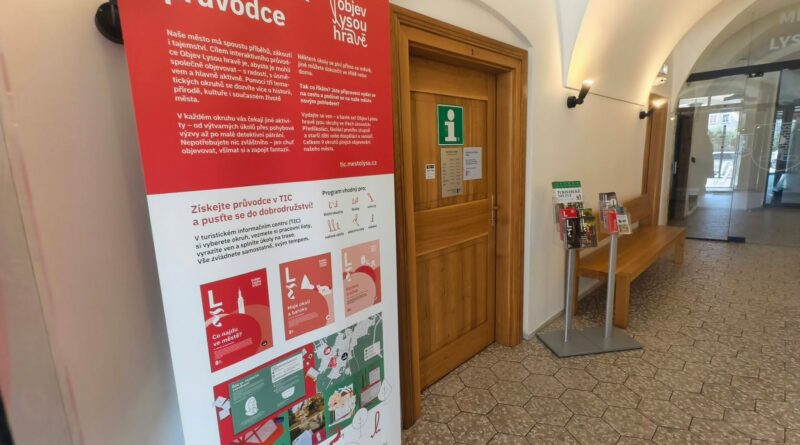 Výstava, tisk dokumentů i platba kartou. Infocentrum v Lysé nad Labem rozhodně není „pozadu“