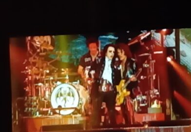 Hollywood Vampires: Hřbitovní rocková párty, která v Praze vzkřísila mrtvé legendy