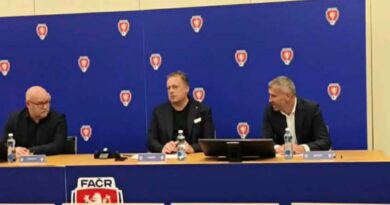 Prezident FIFA v Česku i rekordní zájem o školní fotbal: Výkonný výbor FAČR řešil budoucnost stadionů i napjatý rozpočet